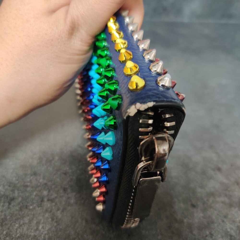 Christian Louboutin blue spiked zippy wallet - Picture 4 of 14